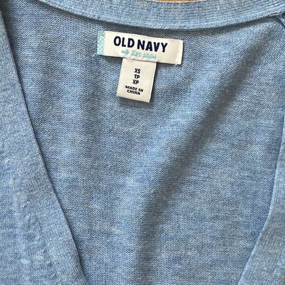 Old Navy V Neck Light Blue Cardigan - Picture 2 of 7
